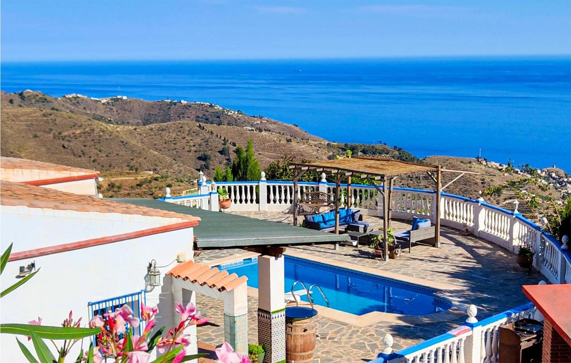 Pet Friendly Home In Velilla-Taramay With Kitchen Exterior foto